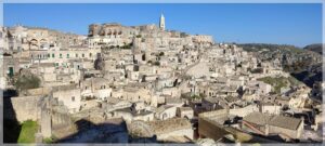 Mehr über den Artikel erfahren Matera